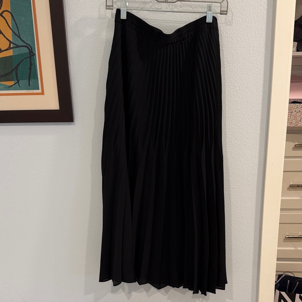 Max Studio Black A-Line Skirt